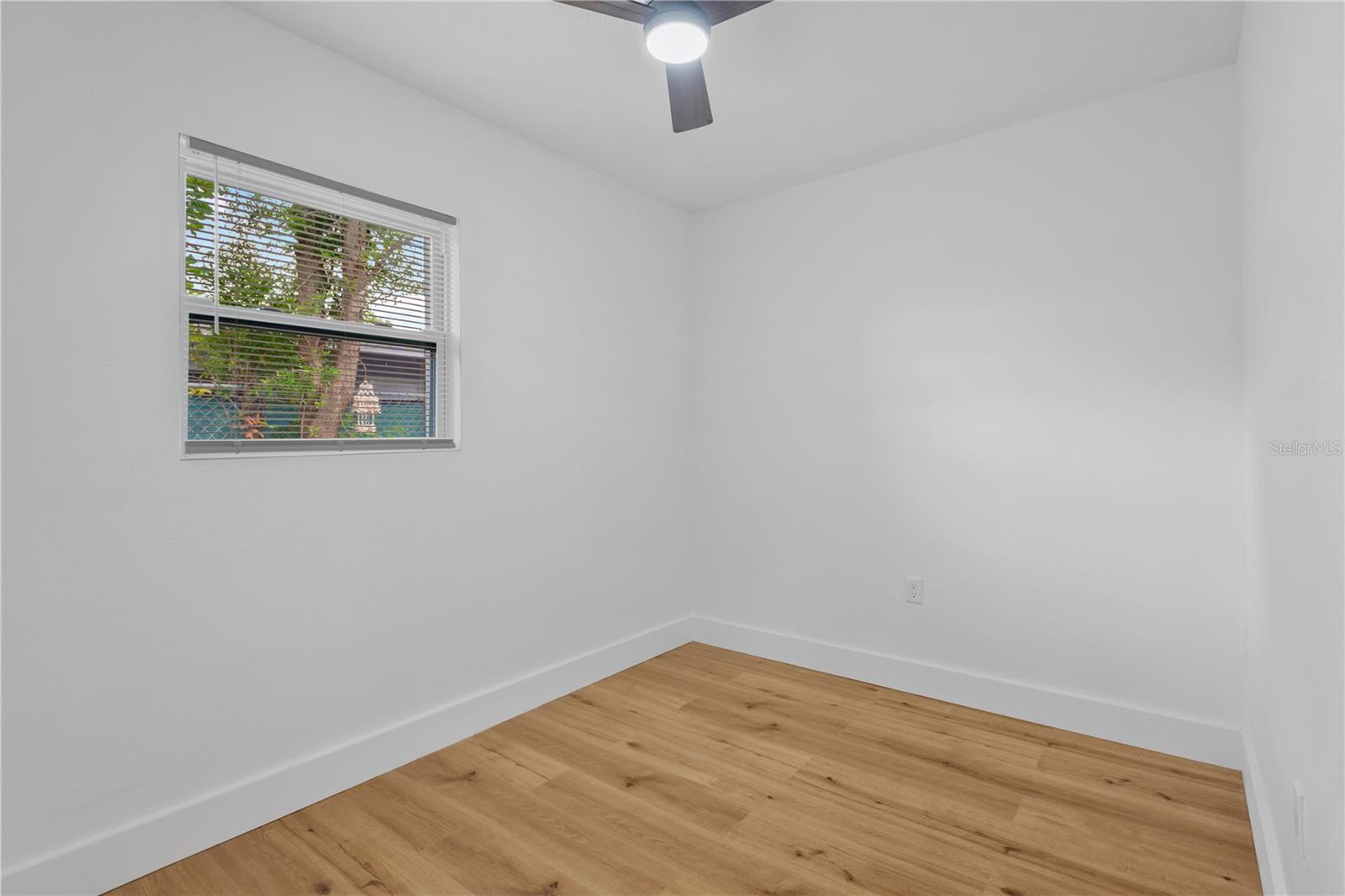 ROOSEVELT PARK ADD - Residential