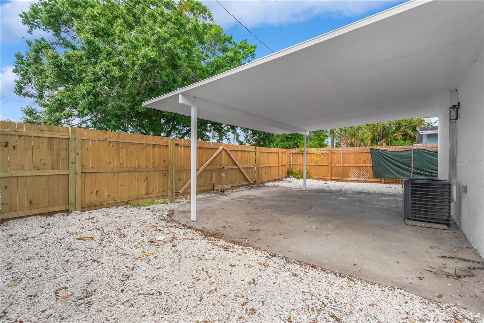 ROOSEVELT PARK ADD - Residential