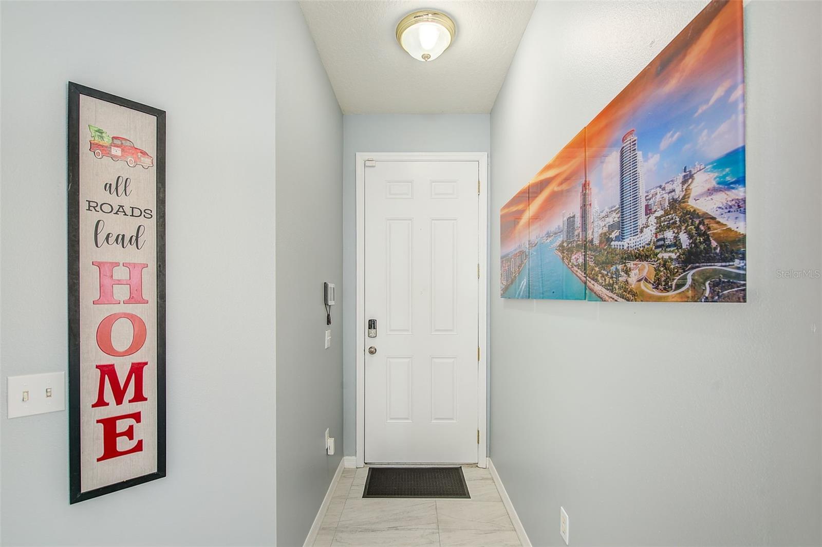 SOUTH BAY LAKES UNIT 02 - Residential