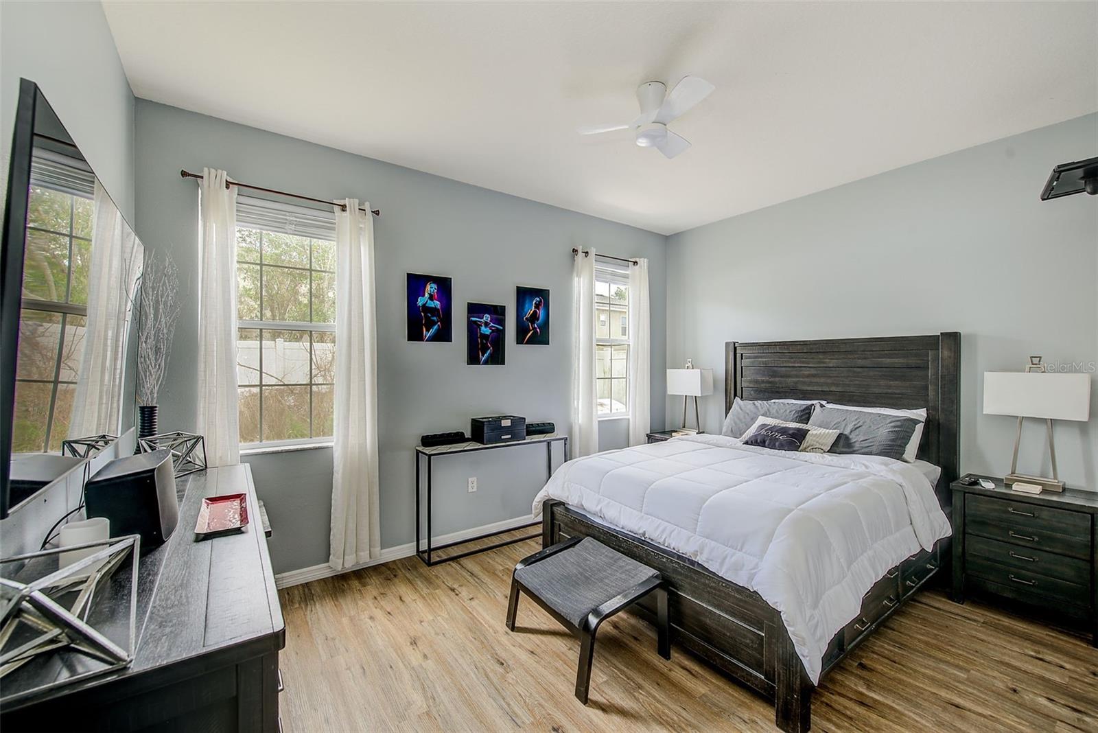 SOUTH BAY LAKES UNIT 02 - Residential