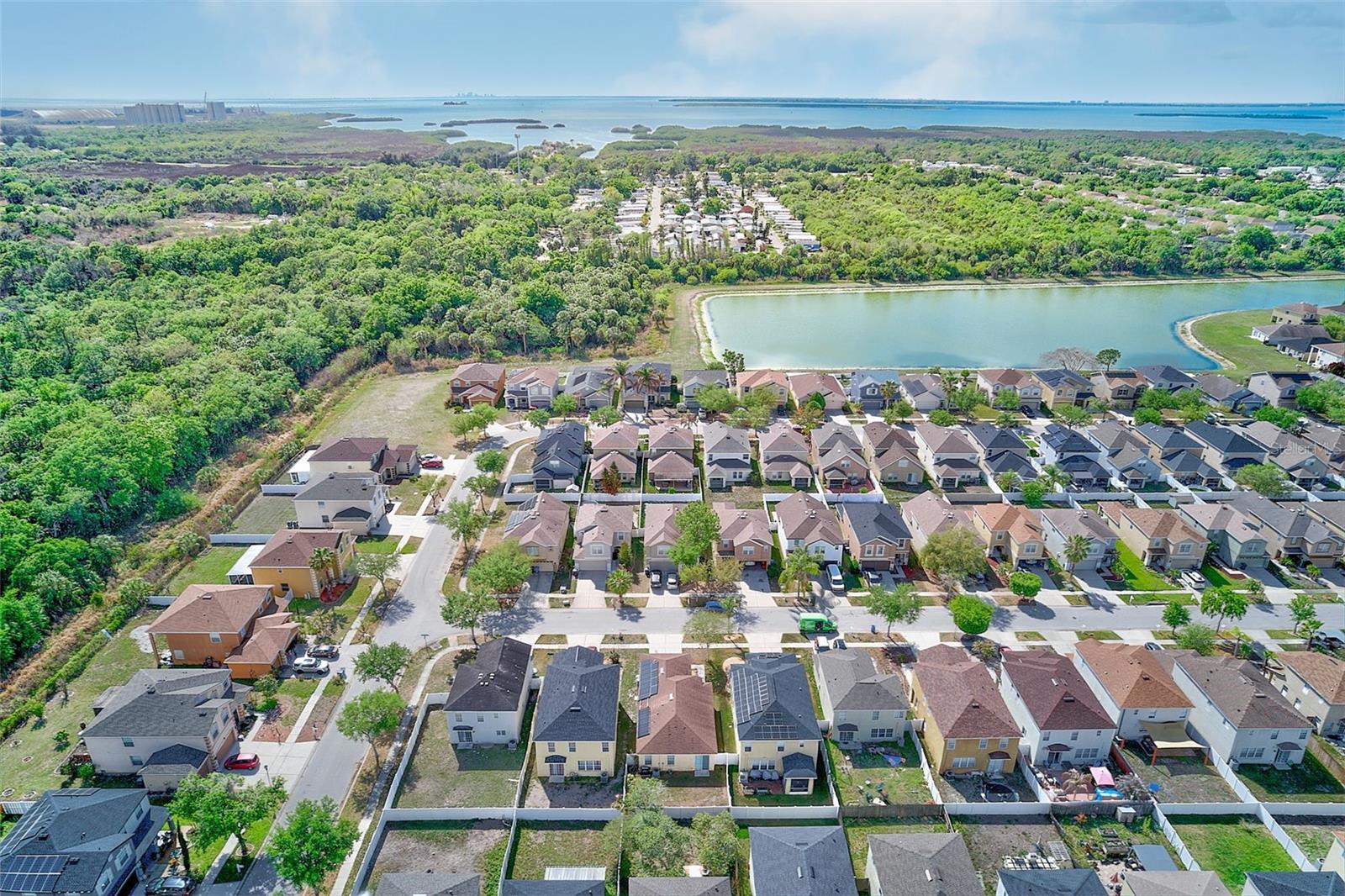 SOUTH BAY LAKES UNIT 02 - Residential