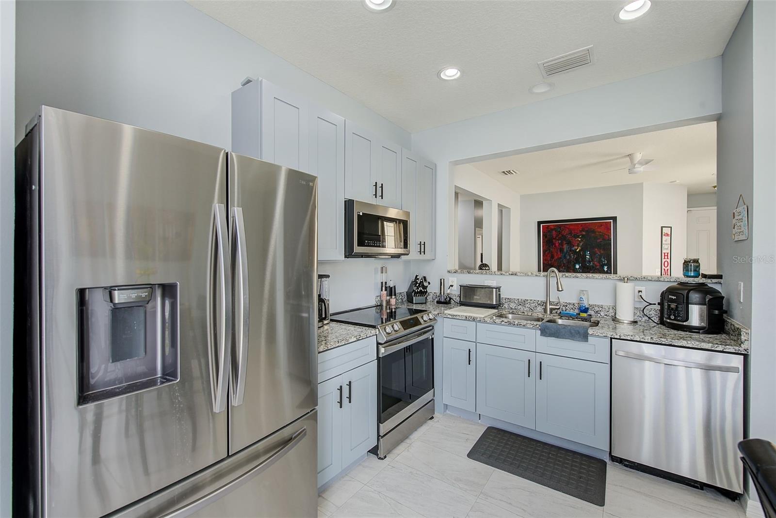 SOUTH BAY LAKES UNIT 02 - Residential