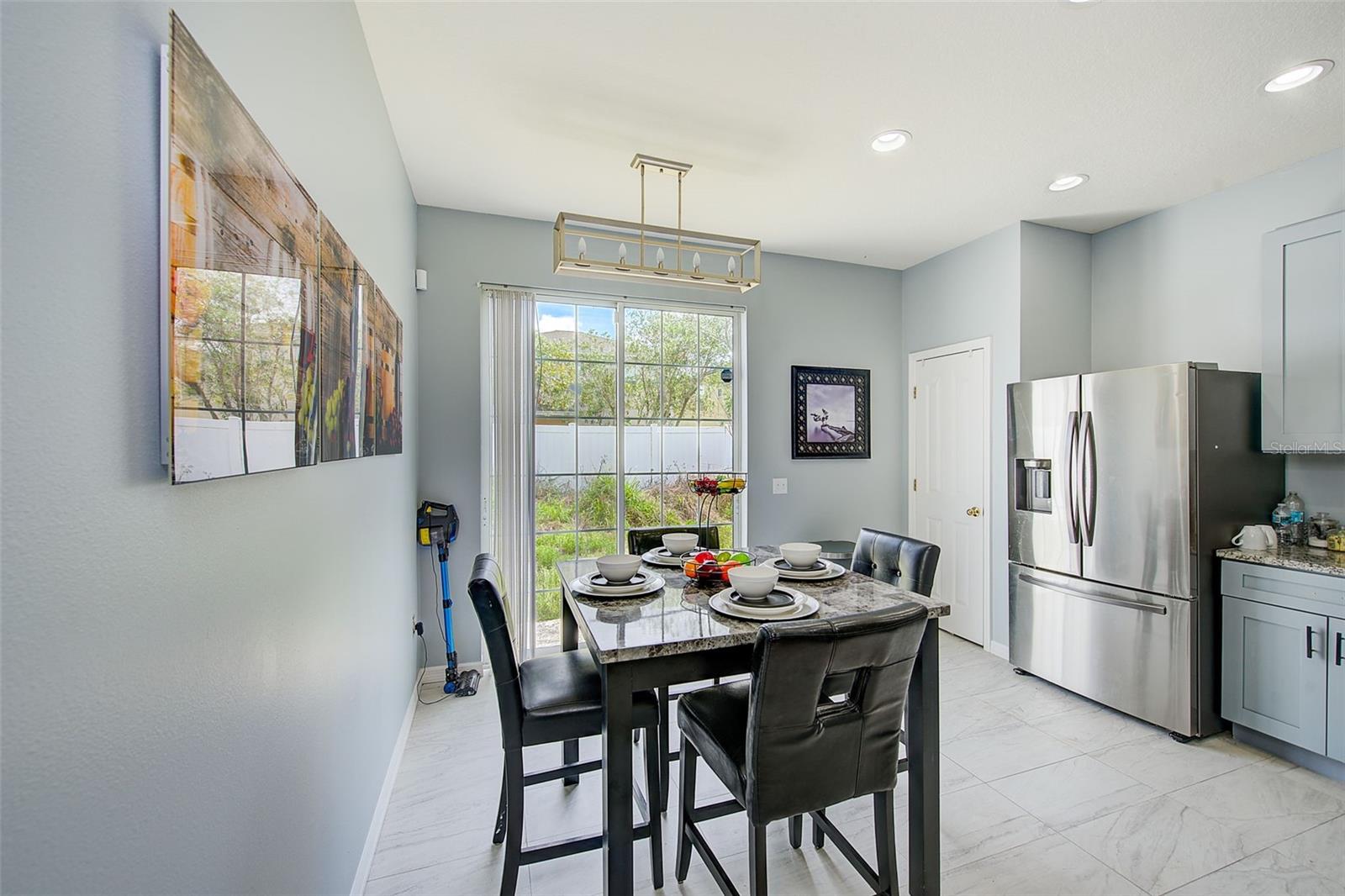 SOUTH BAY LAKES UNIT 02 - Residential