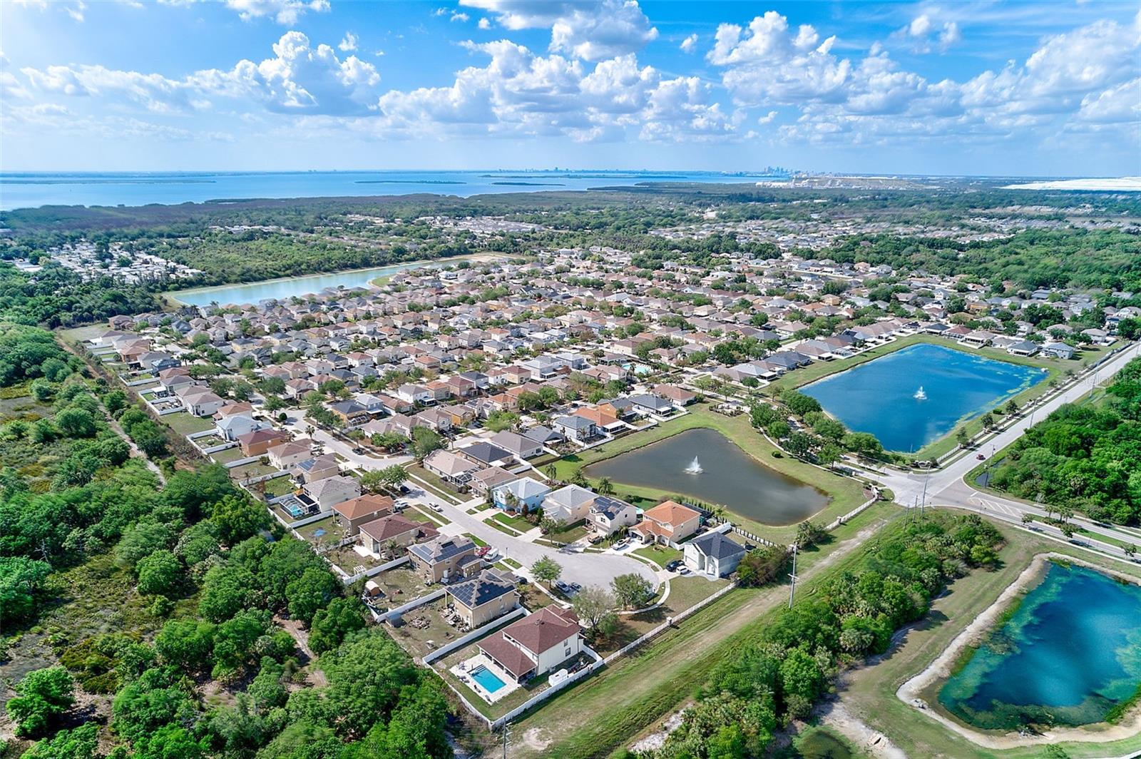 SOUTH BAY LAKES UNIT 02 - Residential