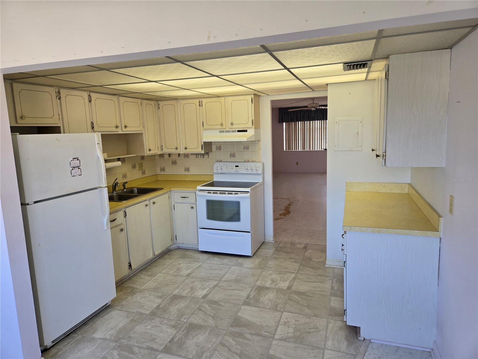 5095 BAY STREET NE 310
