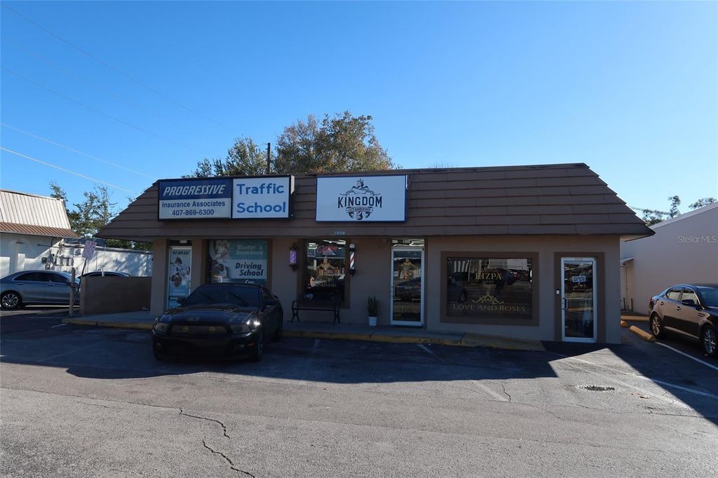 Photo of 1170 W State Road 436, Altamonte Springs, FL 32714 (MLS # O6394109)