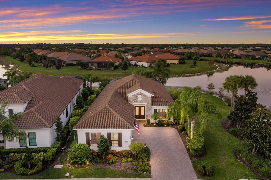 Photo of 15721 Castle Park Terrace, Lakewood Ranch, FL 34202 (MLS # A4708497)