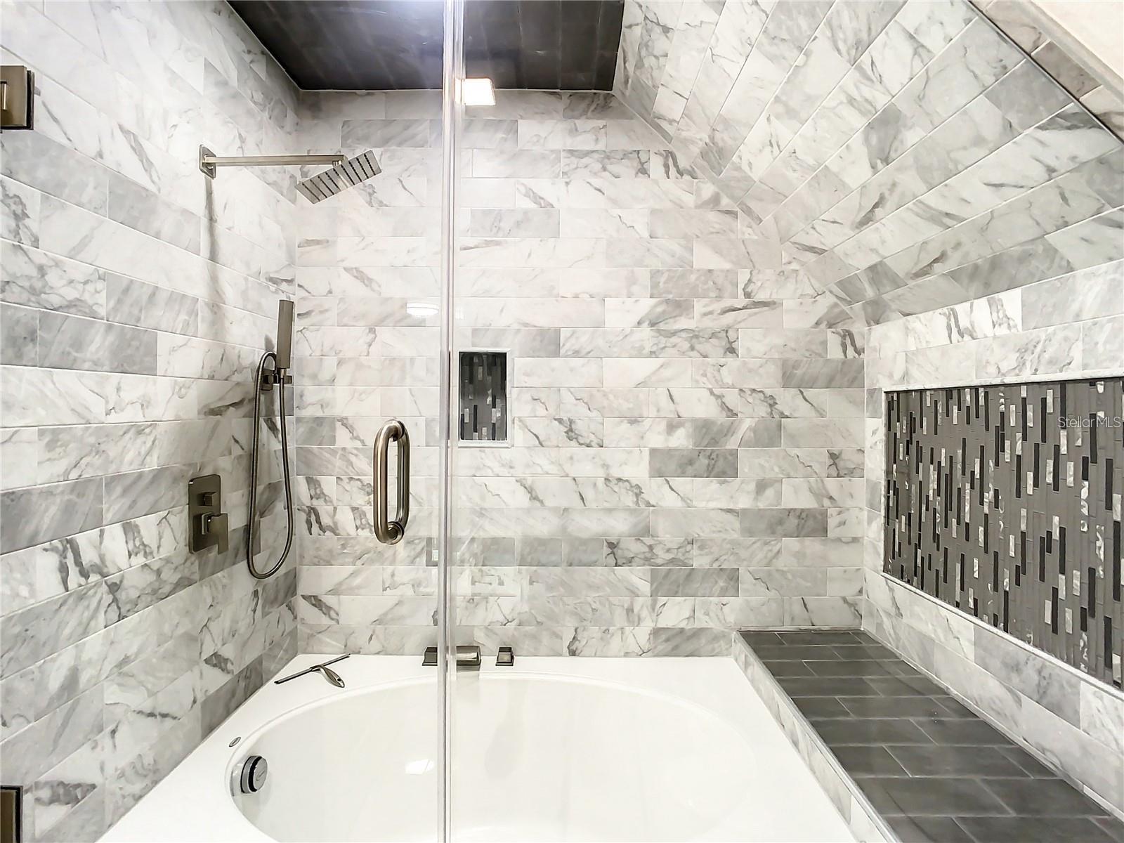 BLOOMFIELD HILLS PH 01 - Residential