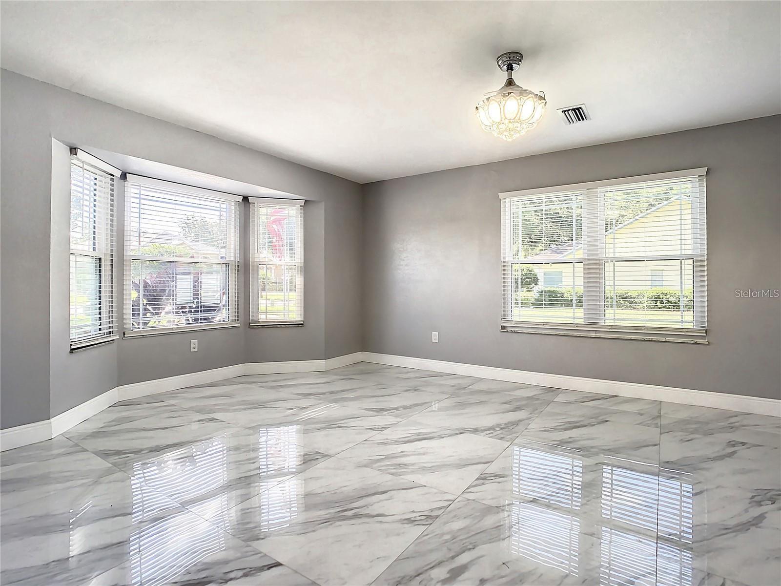 BLOOMFIELD HILLS PH 01 - Residential
