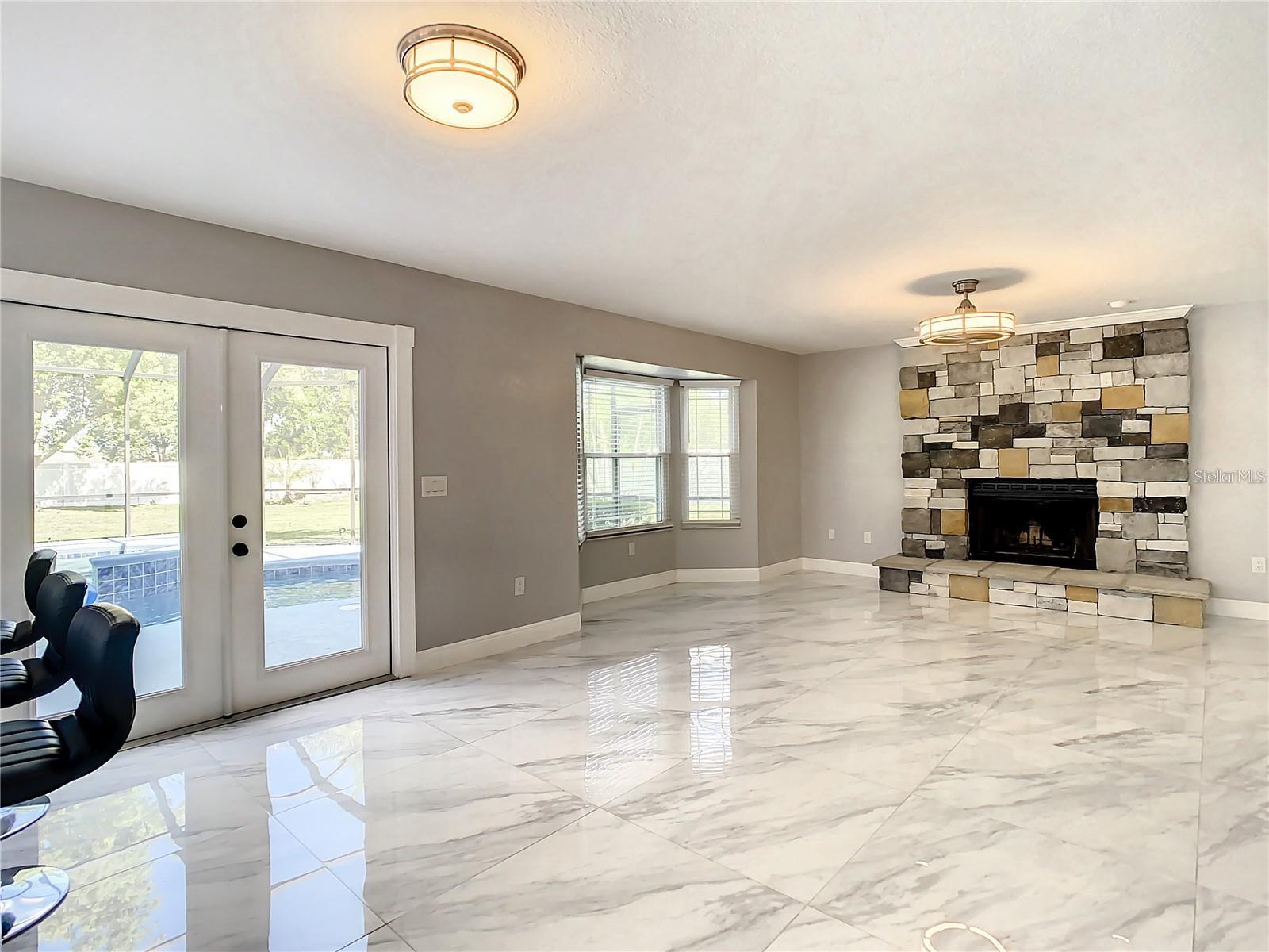 BLOOMFIELD HILLS PH 01 - Residential