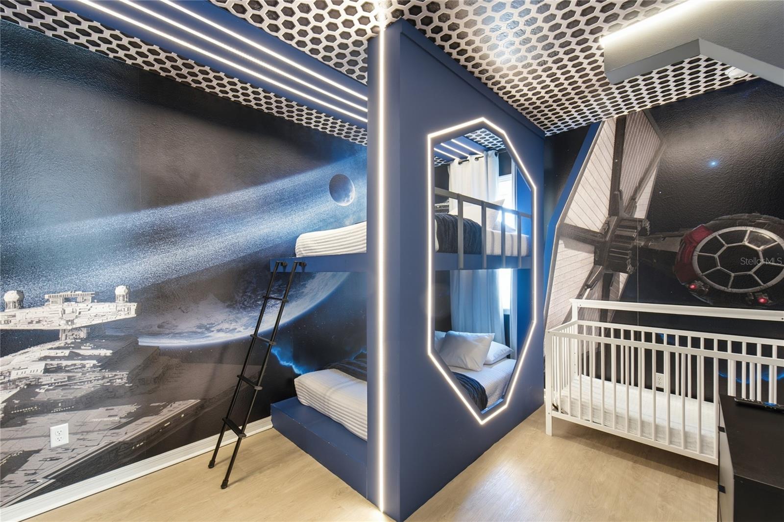 SOLARA RESORT - Residential