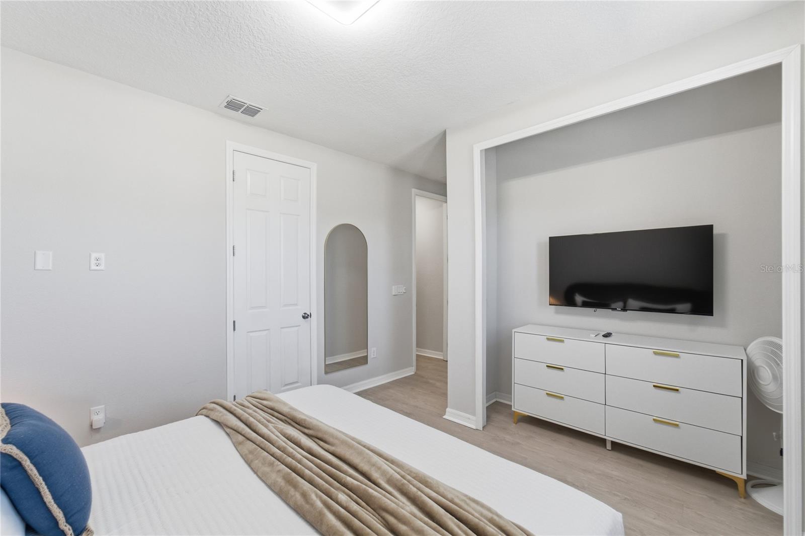 SOLARA RESORT - Residential