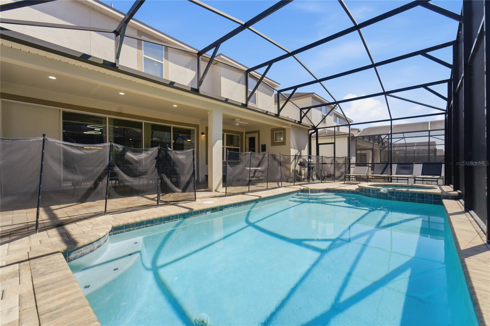 SOLARA RESORT - Residential