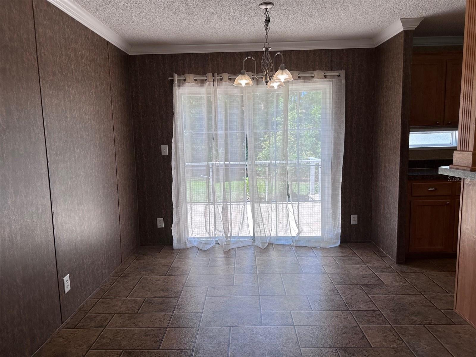 CEDAR PINES - Residential