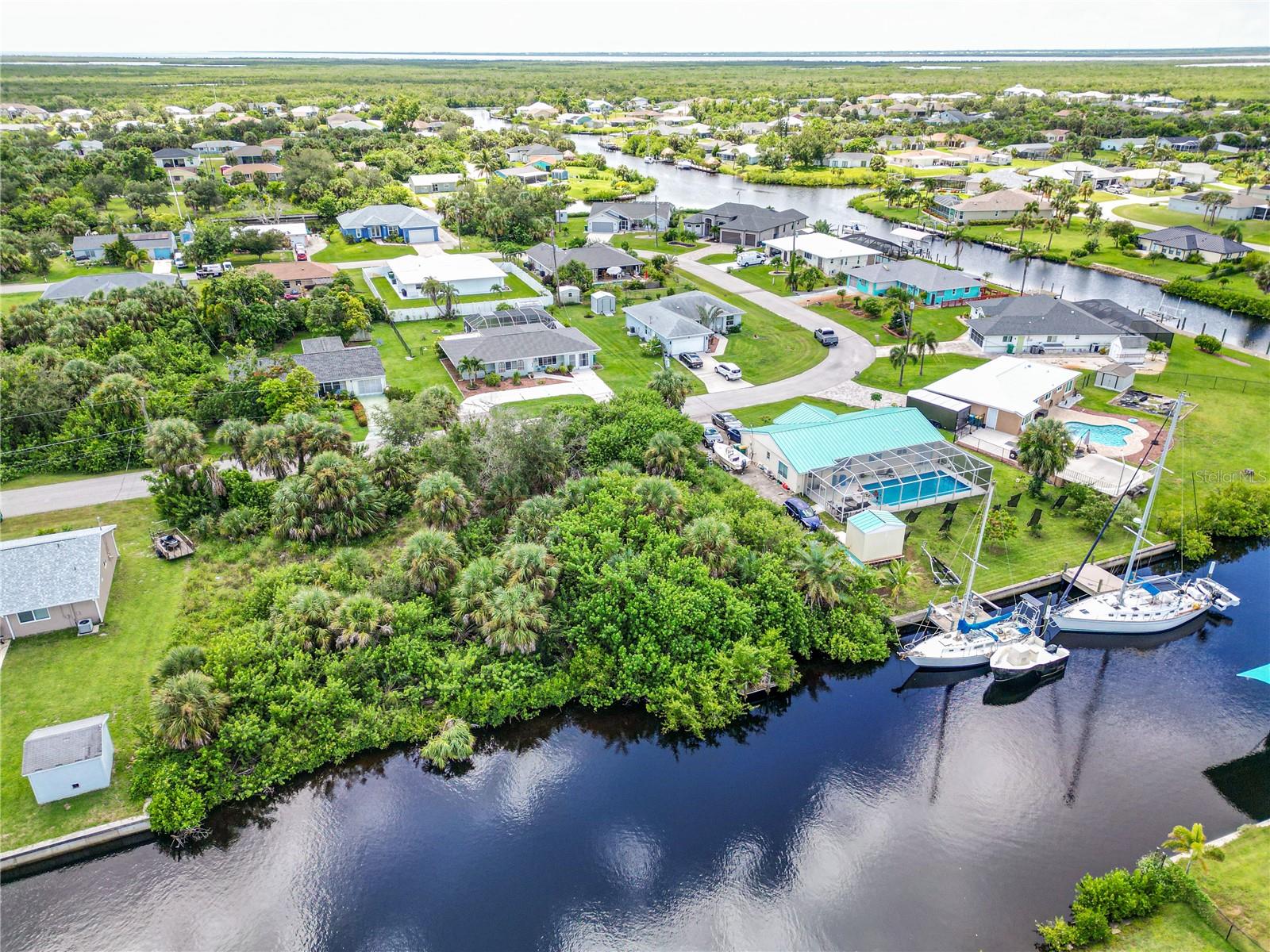 PUNTA GORDA ISLES SEC 79 - Land