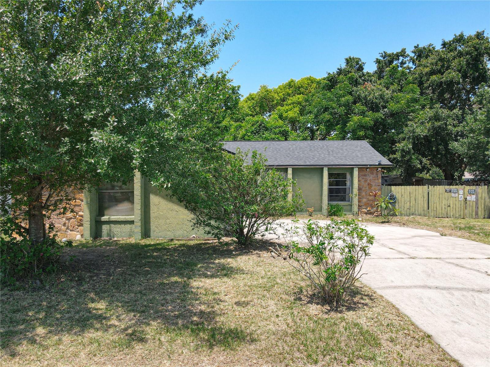 3300 GLEN VILLAGE COURT