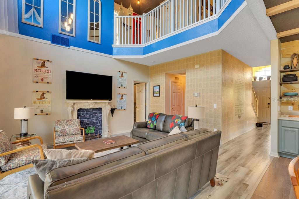 8610 SUNRISE KEY DRIVE