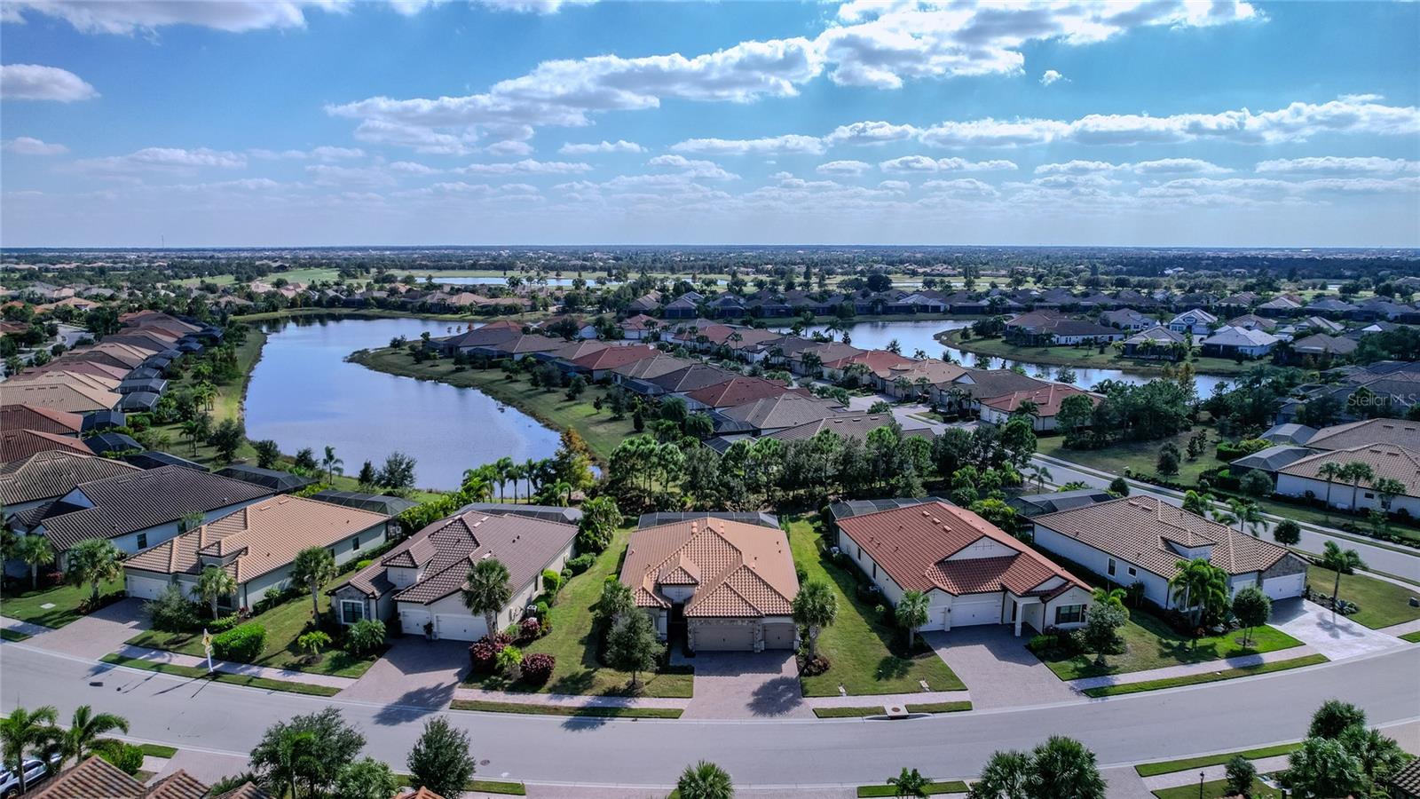 COUNTRY CLUB EAST AT LAKEWD RNCH YY1-4 - Residential