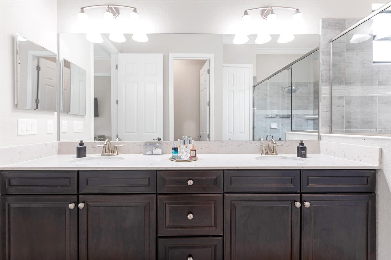 COUNTRY CLUB EAST AT LAKEWD RNCH YY1-4 - Residential