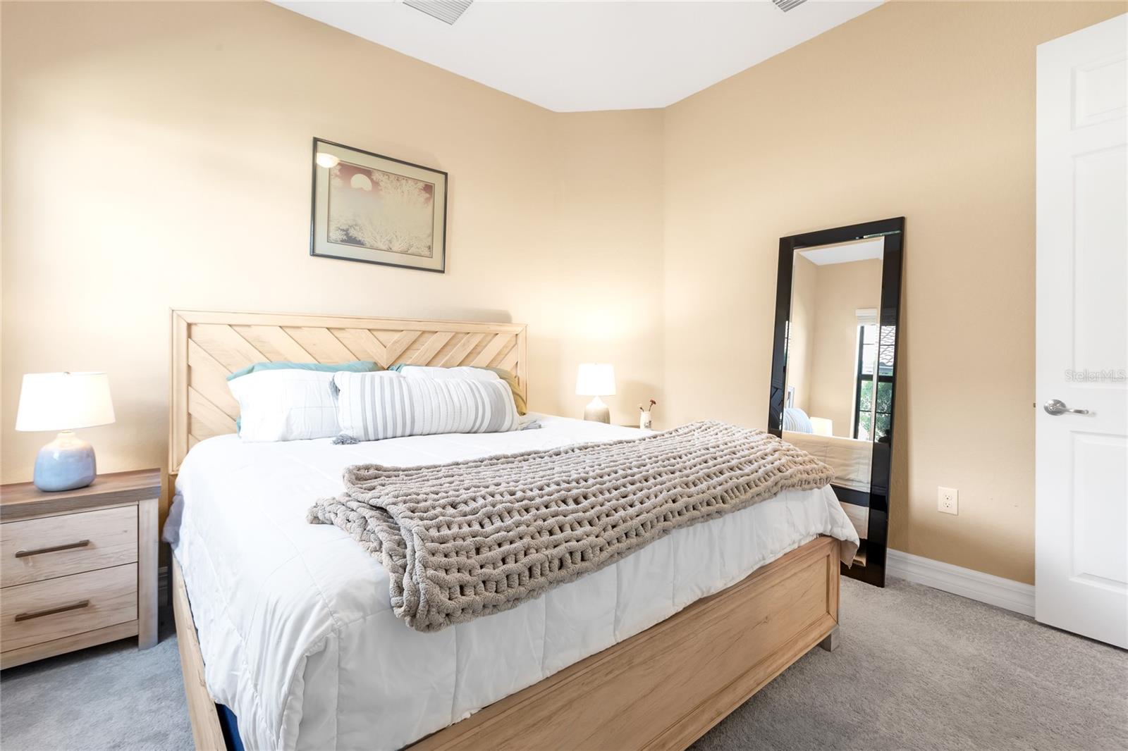 COUNTRY CLUB EAST AT LAKEWD RNCH YY1-4 - Residential