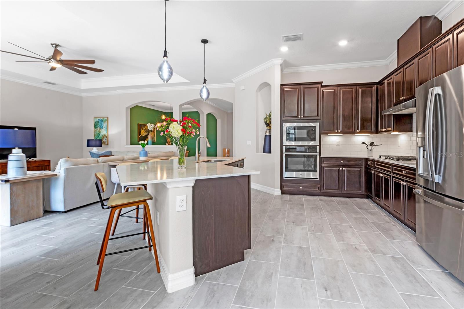 COUNTRY CLUB EAST AT LAKEWD RNCH YY1-4 - Residential