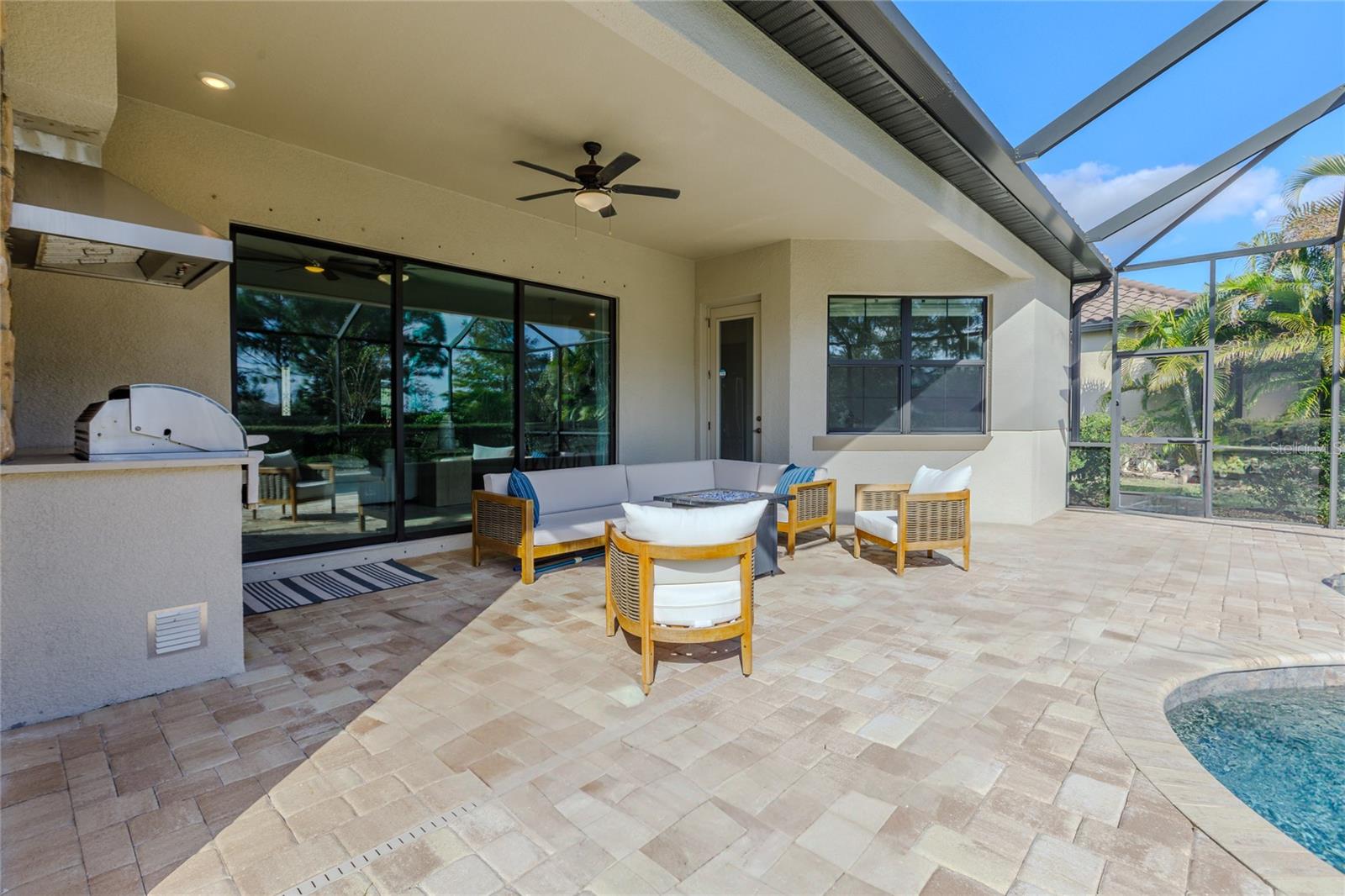 COUNTRY CLUB EAST AT LAKEWD RNCH YY1-4 - Residential