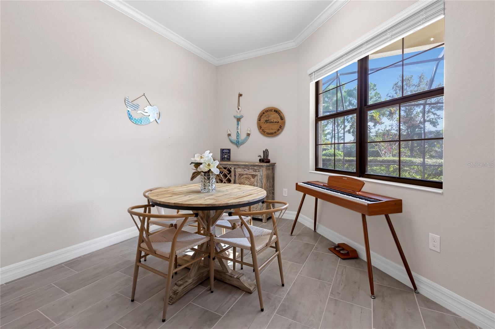 COUNTRY CLUB EAST AT LAKEWD RNCH YY1-4 - Residential