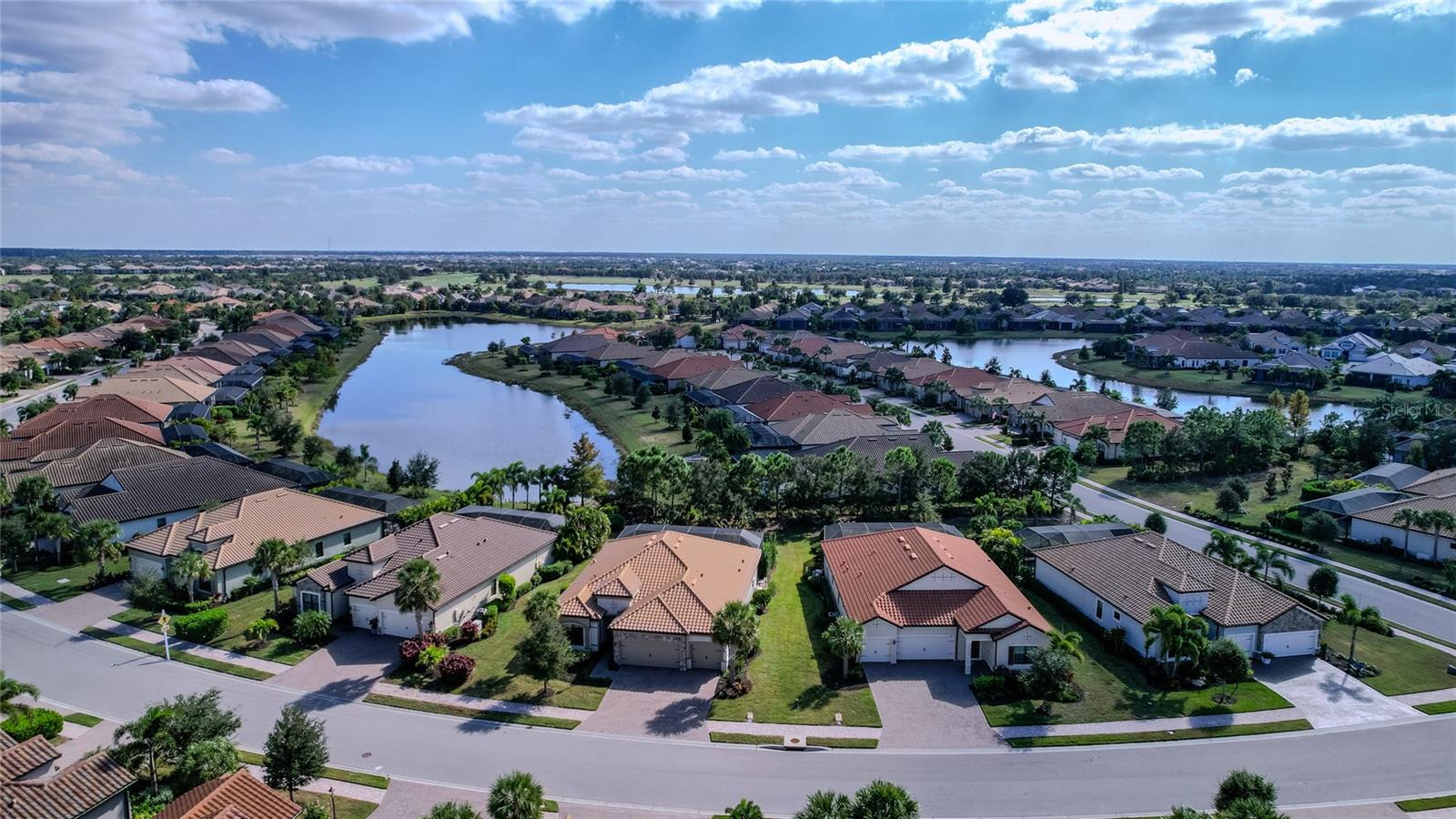 COUNTRY CLUB EAST AT LAKEWD RNCH YY1-4 - Residential