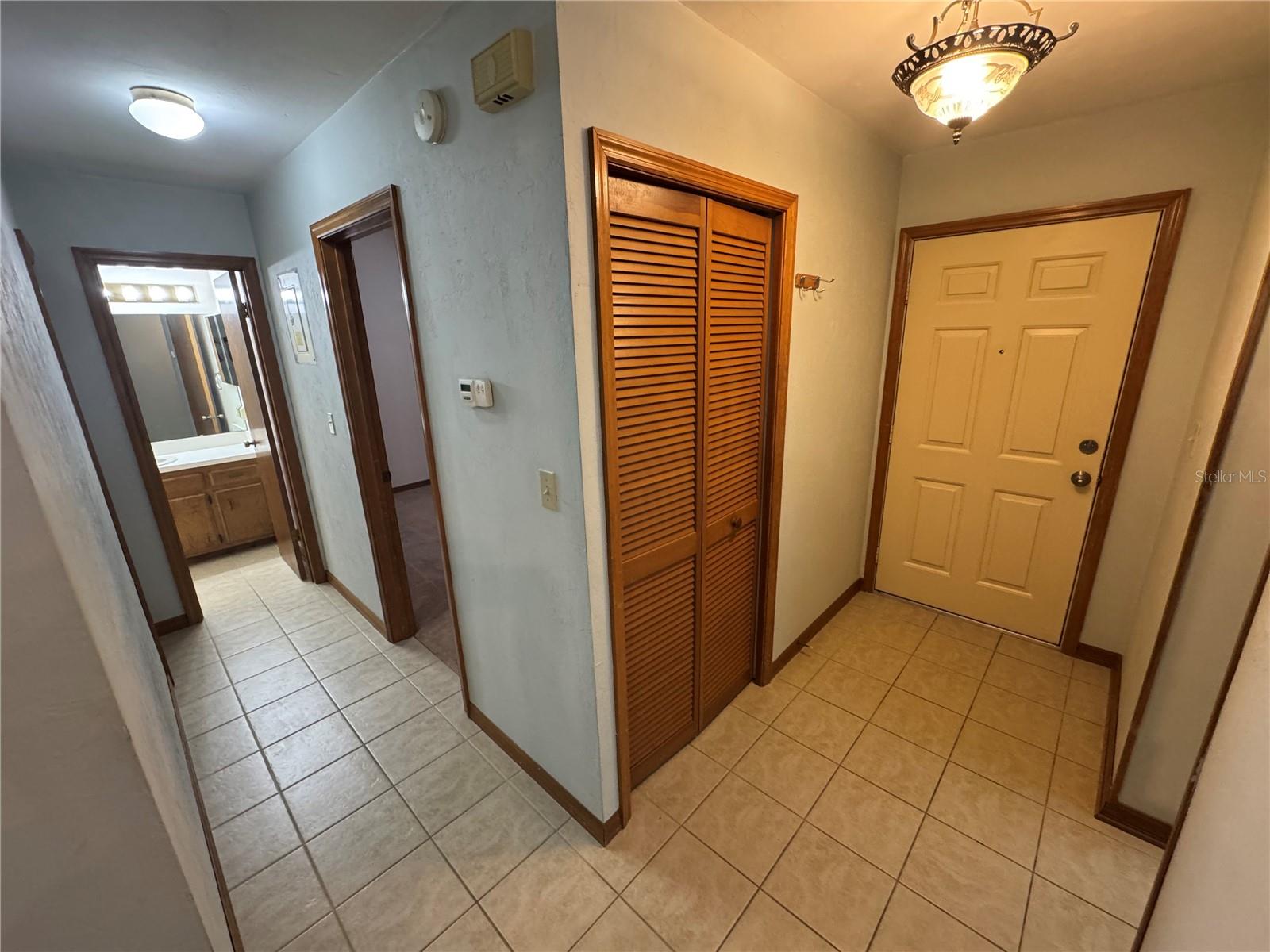 MILE RUN PH II UNIT B-2 - Residential