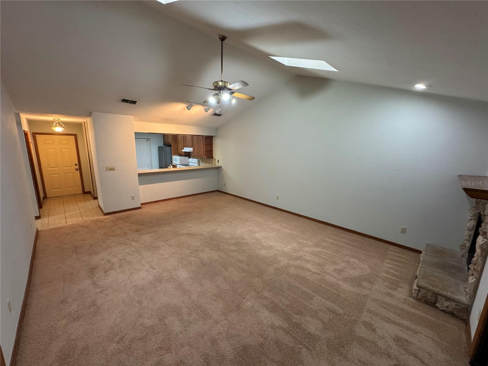 MILE RUN PH II UNIT B-2 - Residential