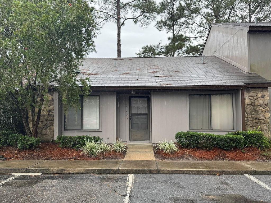 Photo of 3743 NW 55th Place, Gainesville, FL 32653 (MLS # GC534275)