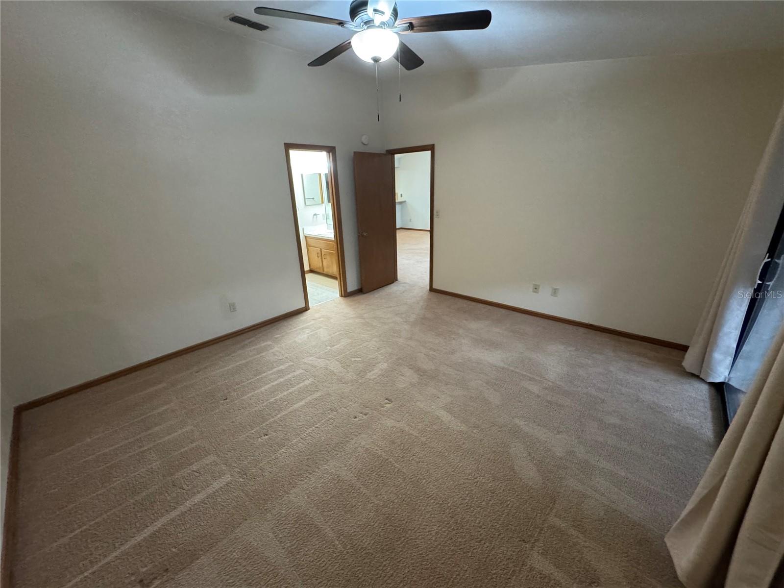 MILE RUN PH II UNIT B-2 - Residential