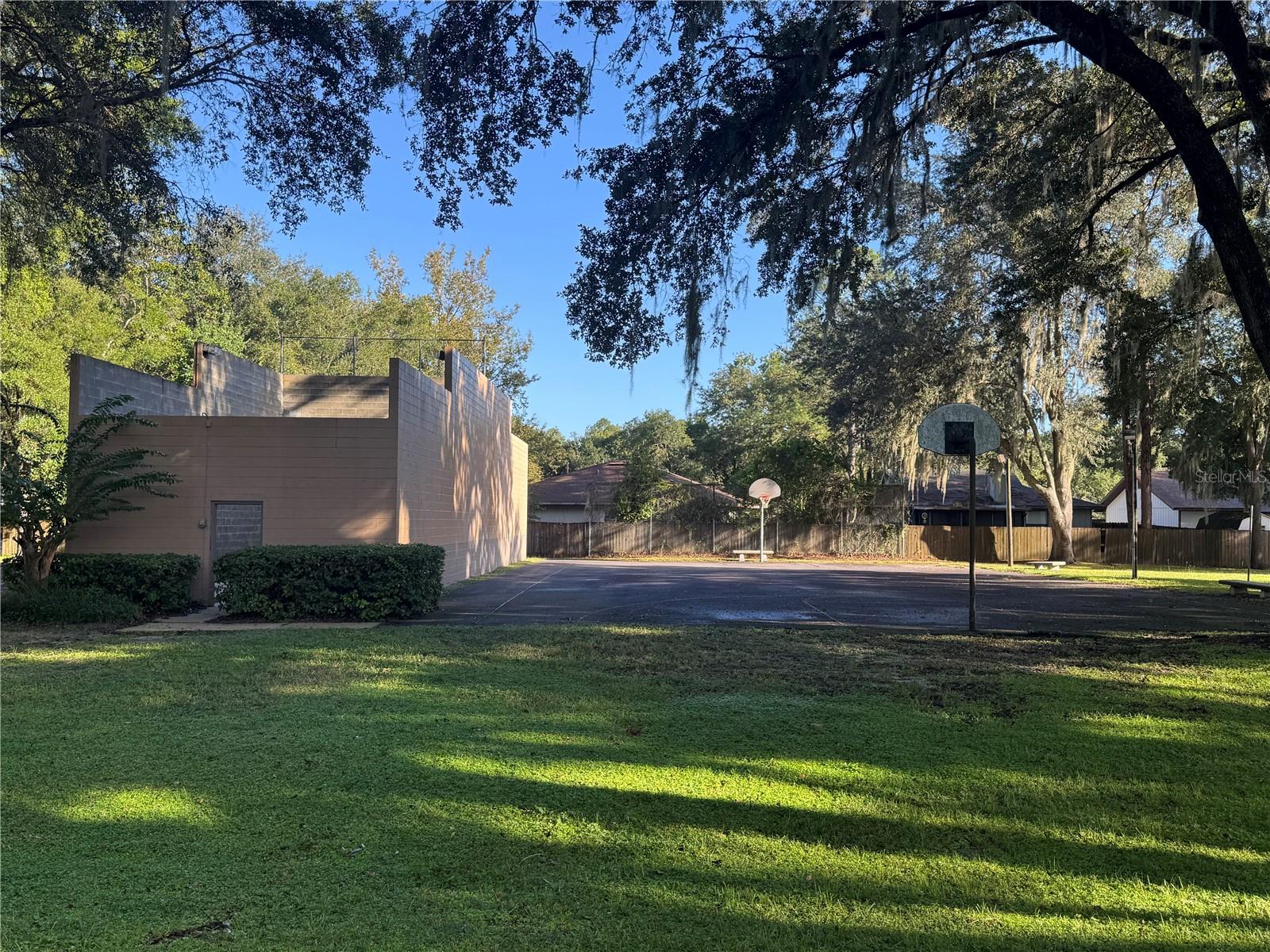 MILE RUN PH II UNIT B-2 - Residential