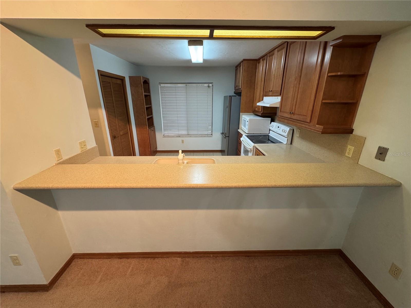 MILE RUN PH II UNIT B-2 - Residential