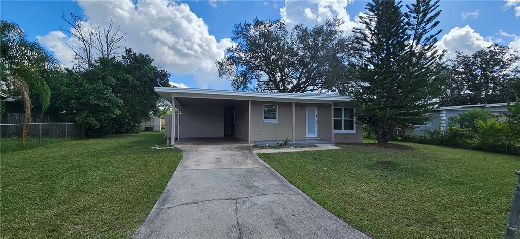 Photo of 113 Oakland Avenue, Sanford, FL 32773 (MLS # O6355739)