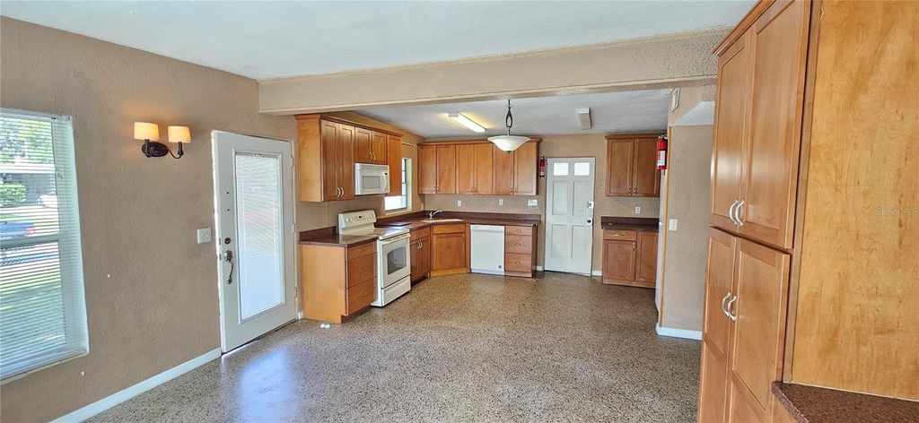 Photo of 113 Oakland Avenue, Sanford, FL 32773 (MLS # O6355739)