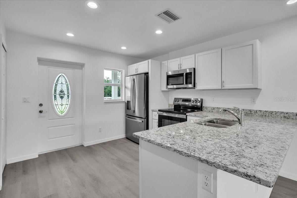 TROP G A - Residential