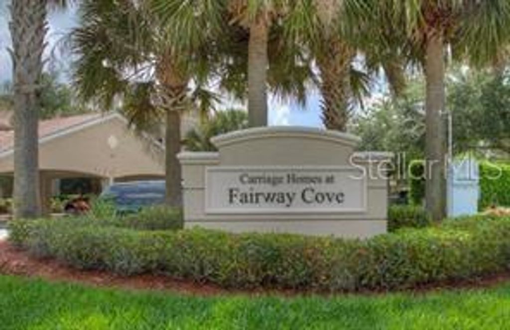 Photo of 803 Fairwaycove Lane #204, Bradenton, FL 34212 (MLS # A4689144)