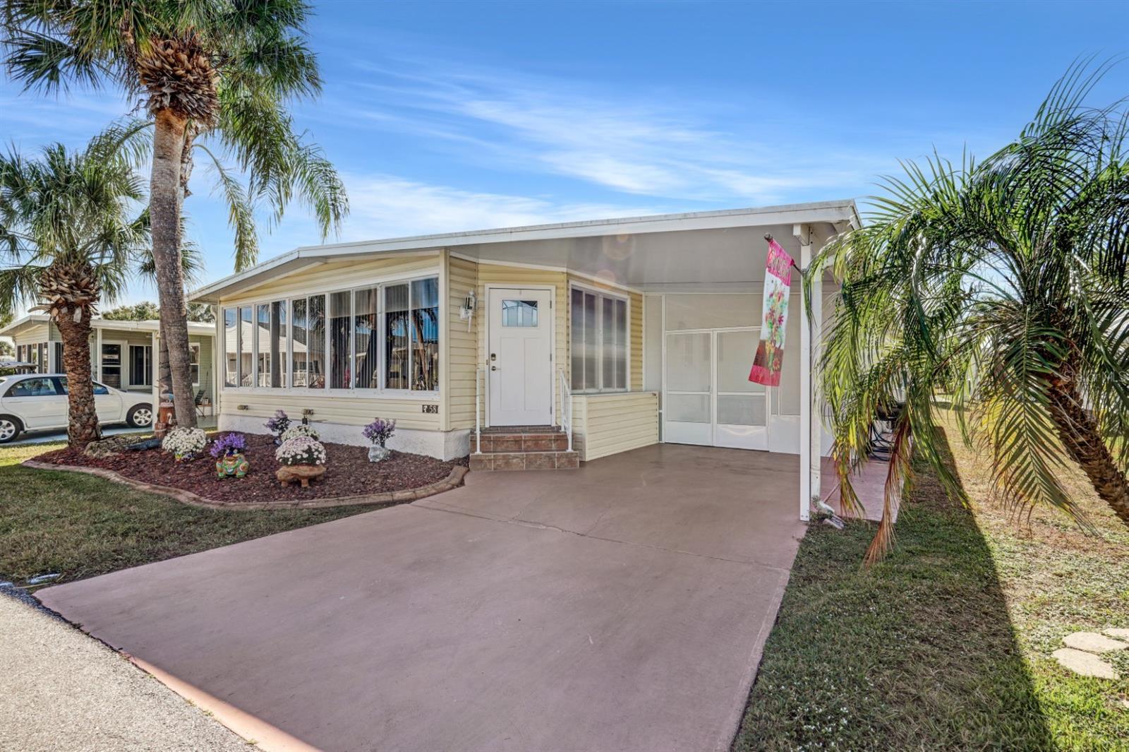 MAPLE LEAF ESTATES - Residential