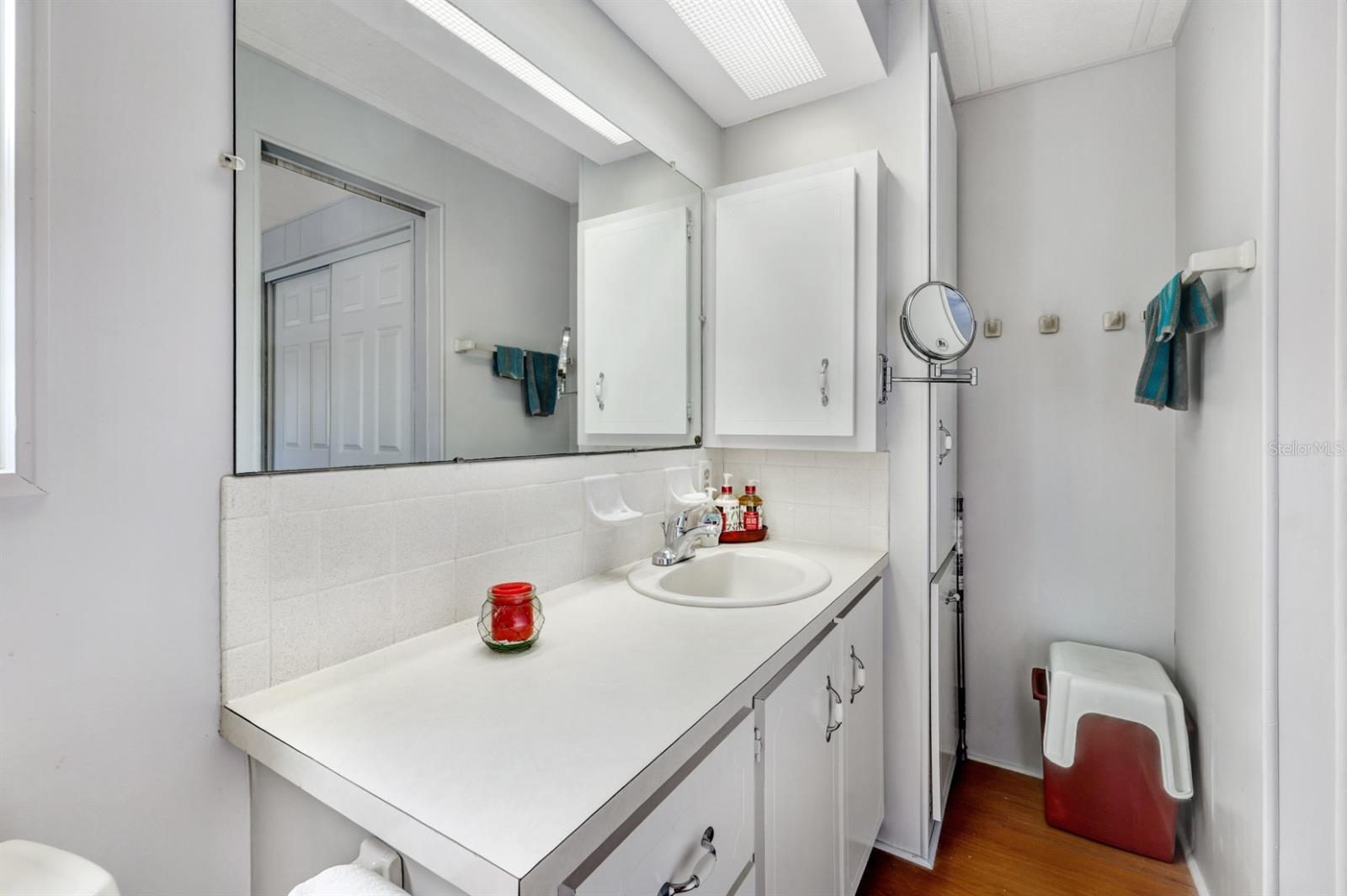 MAPLE LEAF ESTATES - Residential