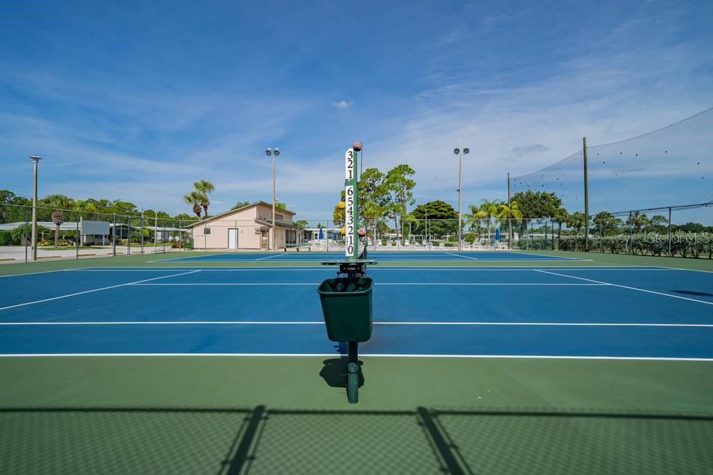 MAPLE LEAF ESTATES - Residential