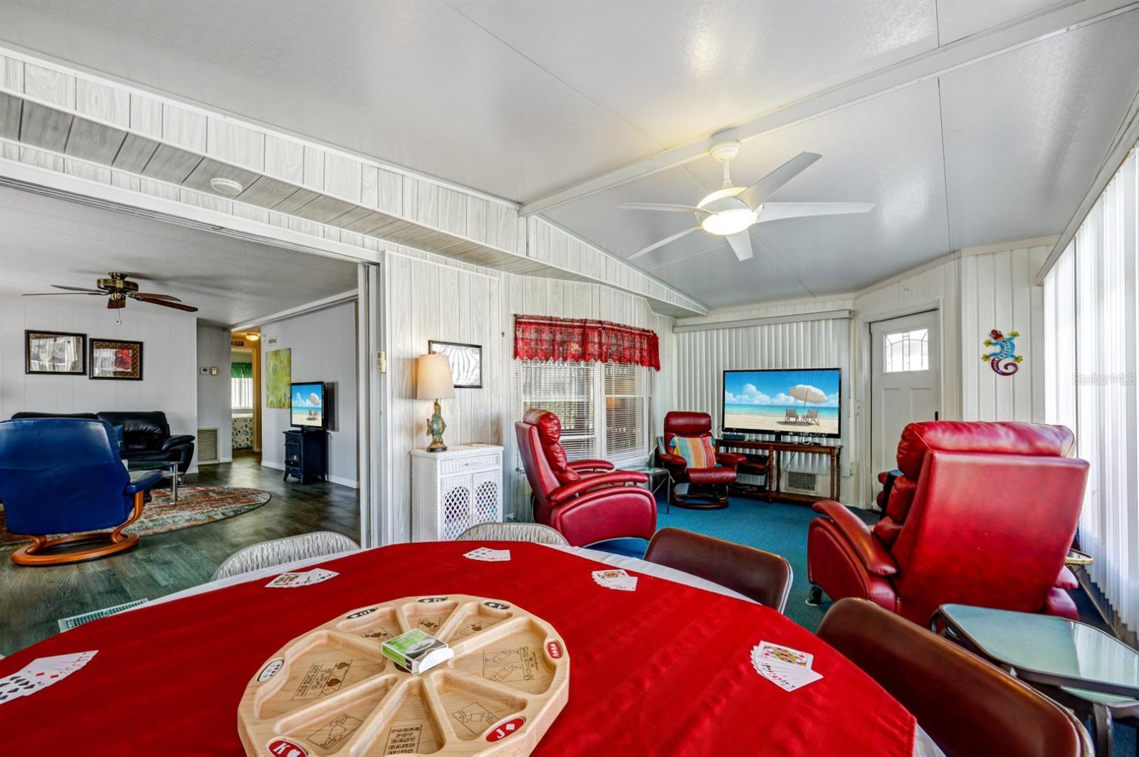 MAPLE LEAF ESTATES - Residential