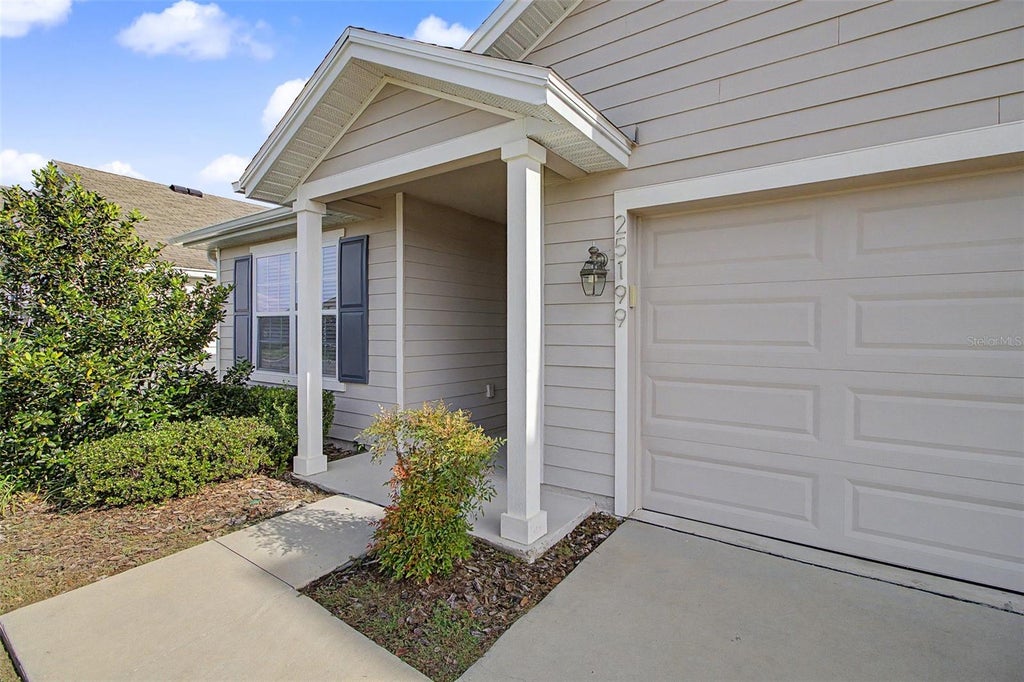 Photo of 25199 NW 8th Road, Newberry, FL 32669 (MLS # GC542983)