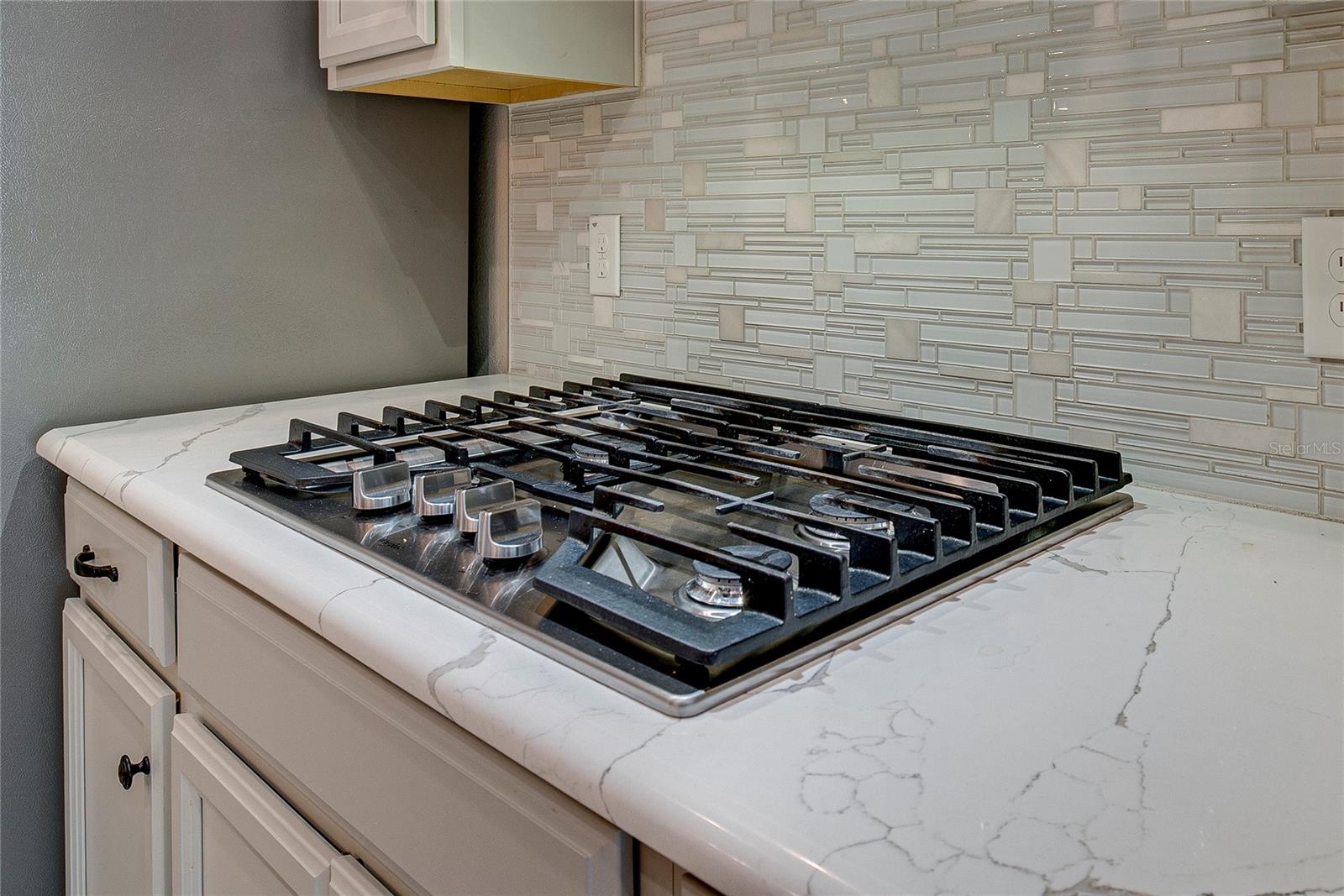 SANCTUARY/HAMLIN - Residential