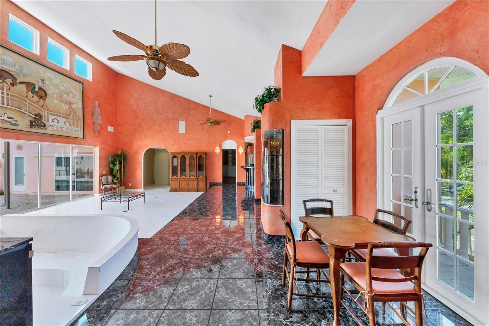 BAY ISLES - Residential