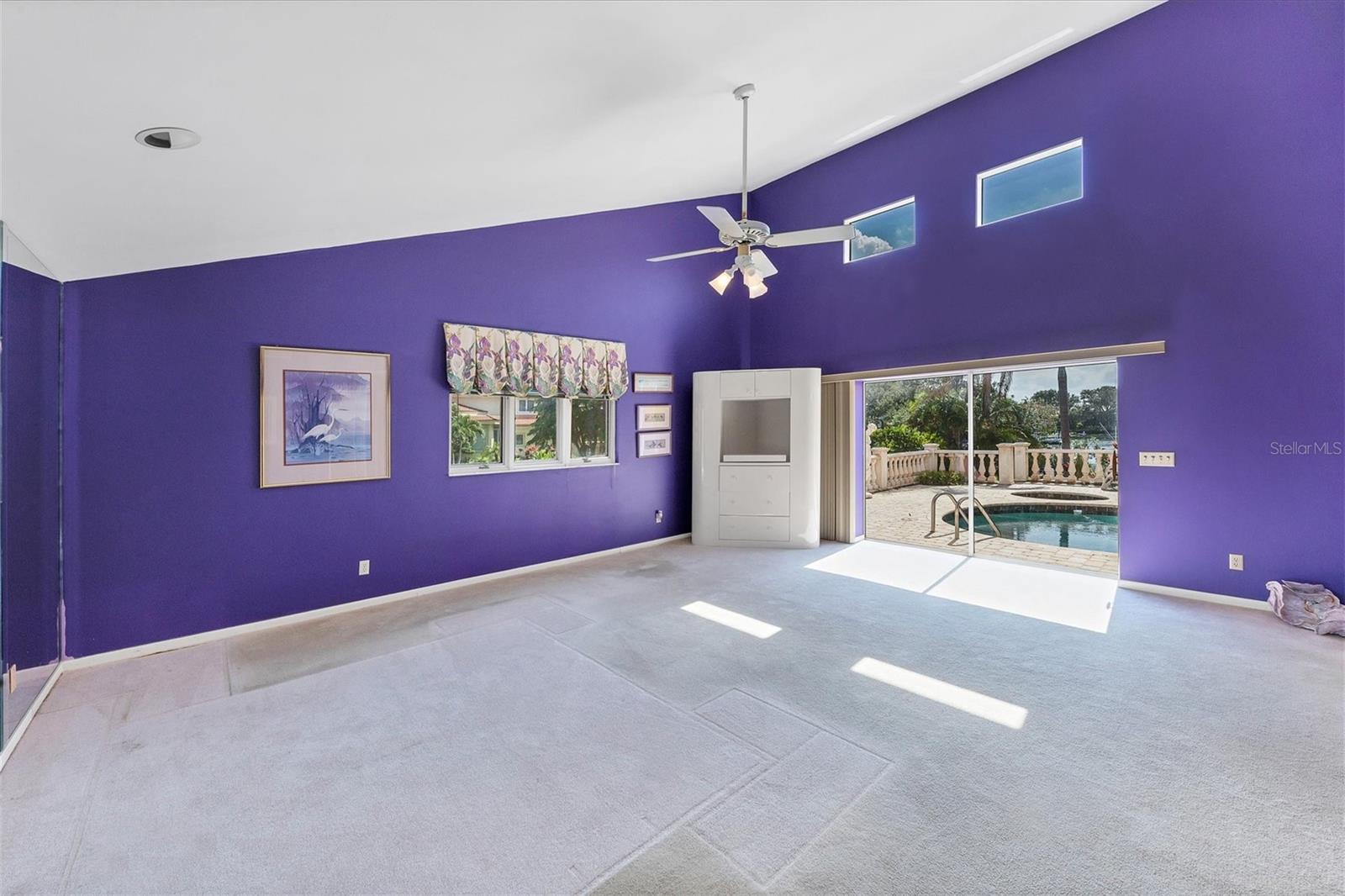 BAY ISLES - Residential