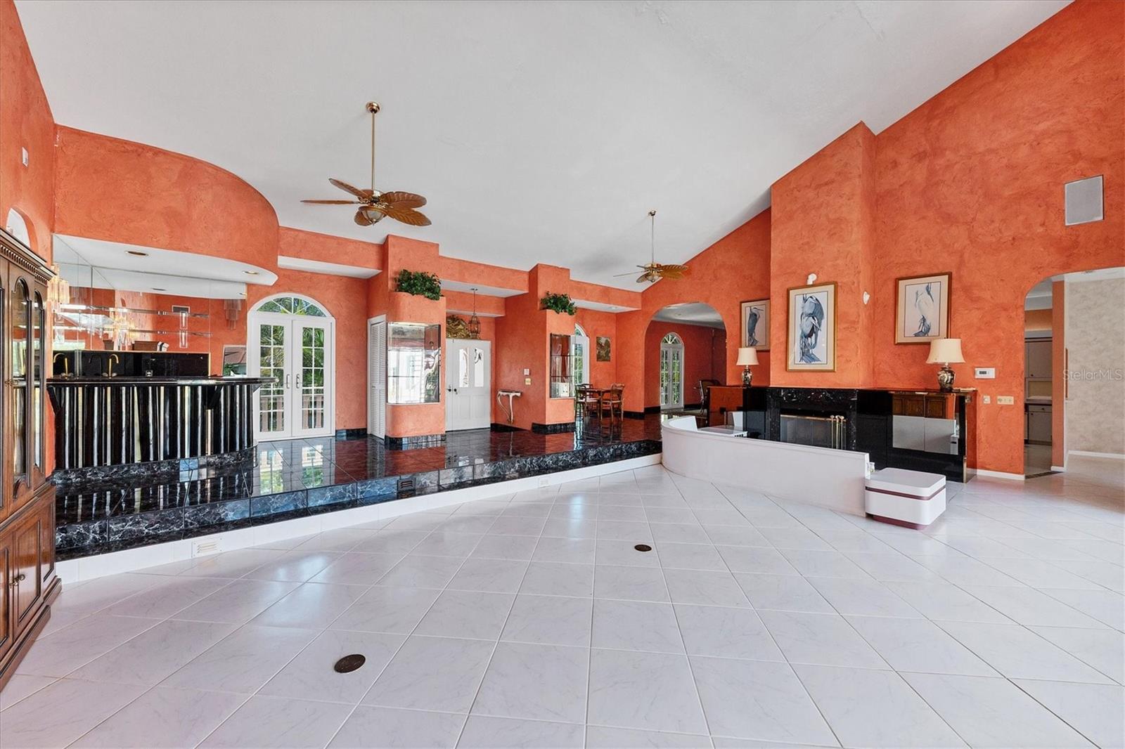 BAY ISLES - Residential