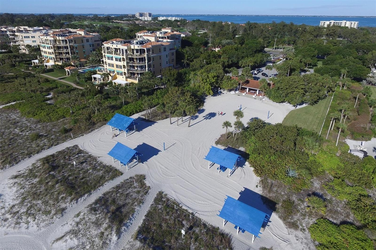 BAY ISLES - Residential