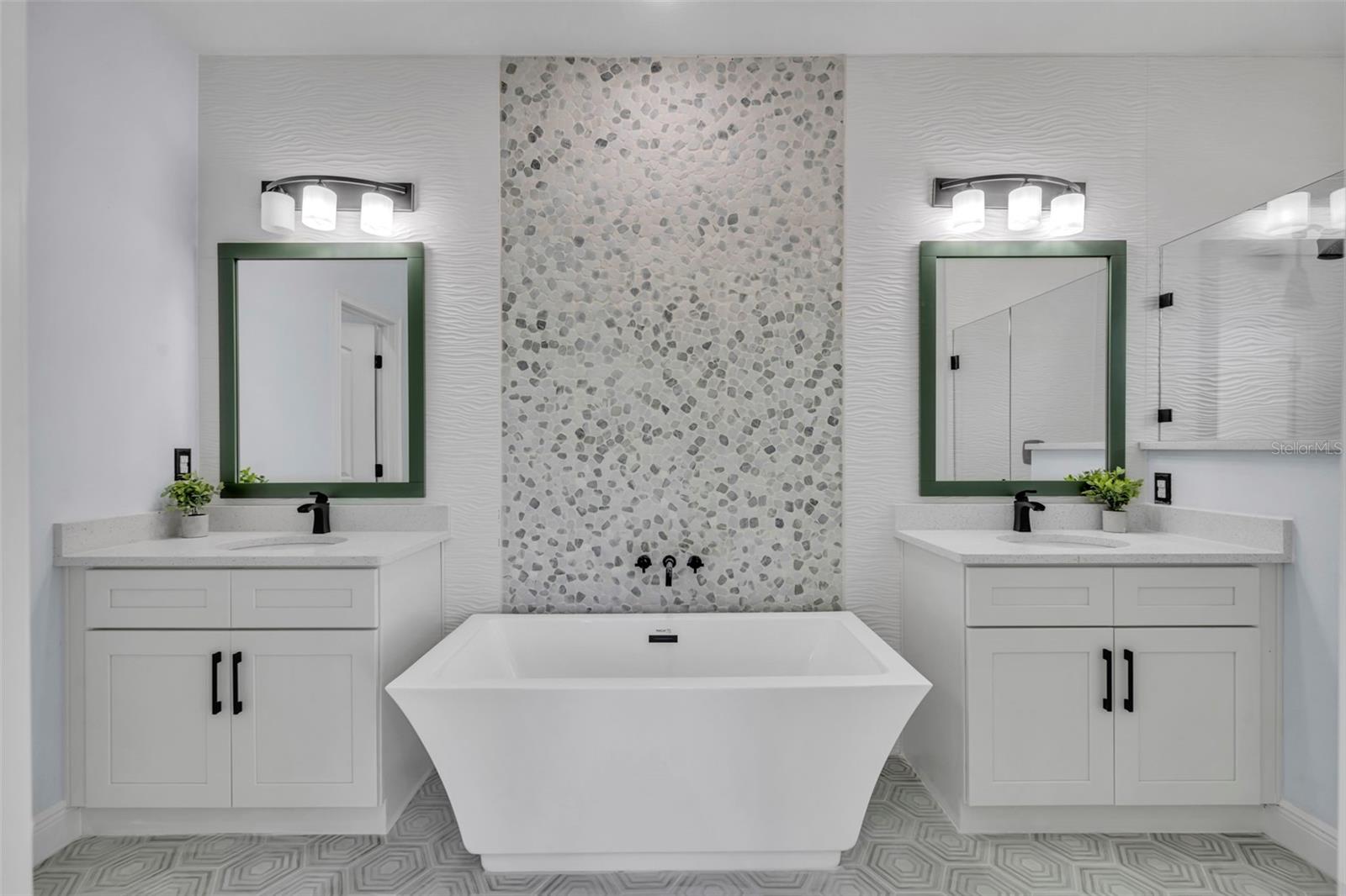 POINCIANA NBRHD 02 VILLAGE 08 - Residential