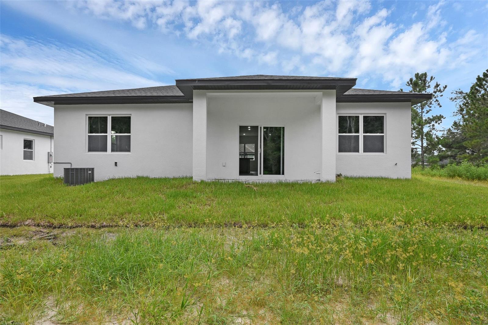 RAINBOW LAKES ESTATE - Residential